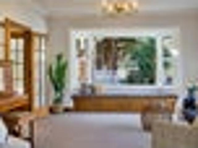 House for sale in Days Bay, Wellington