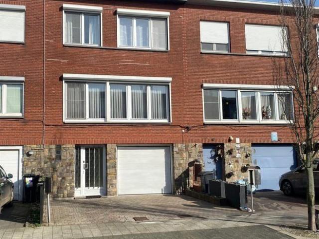 Maison location à Woluwe-saint-etienne, Brabant