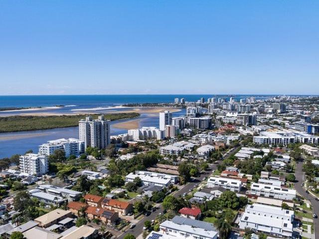 Apartment for sale in Kings Creek, Queensland
