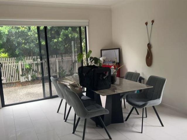 Townhouse for rent in Fernbrook, Queensland