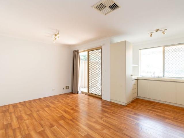 House for rent in Kardinya, Western Australia