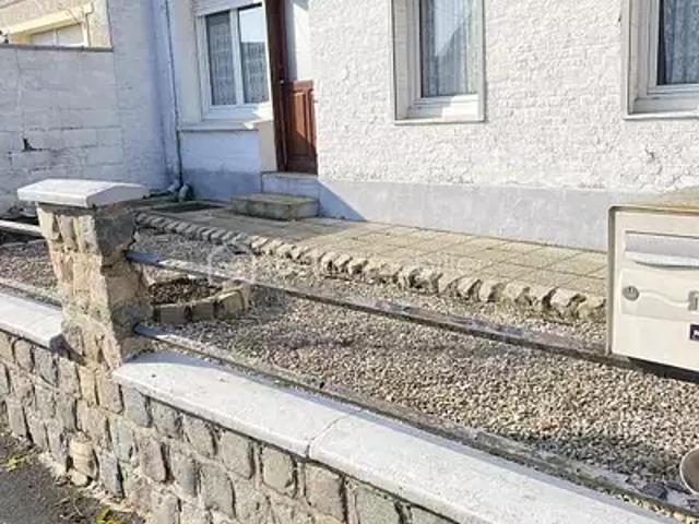 Maison vente à Cambrai, Quiévy