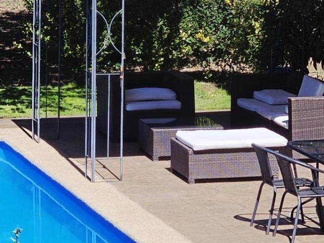 Quillón, Arriendo cabaña full equipada, 8 personas