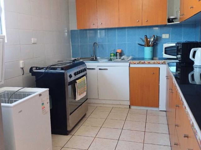 Quillón, Vende Hermosa Casa con Piscina 831