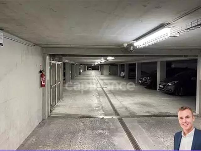 Garage vente à Quimper, Bretagne
