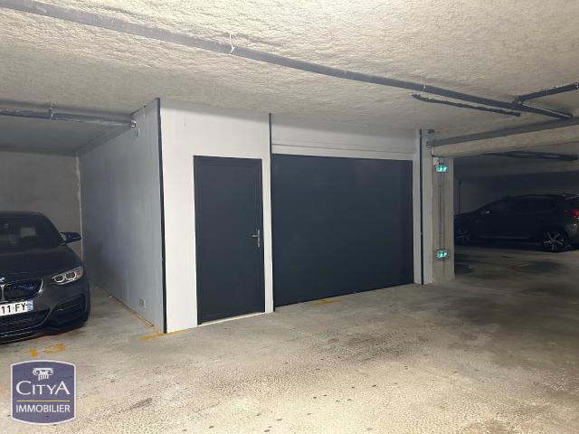 Garage vente à Quimper, Bretagne