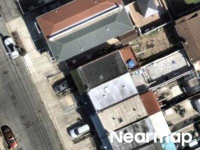 House for sale in The Bronx, Arverne