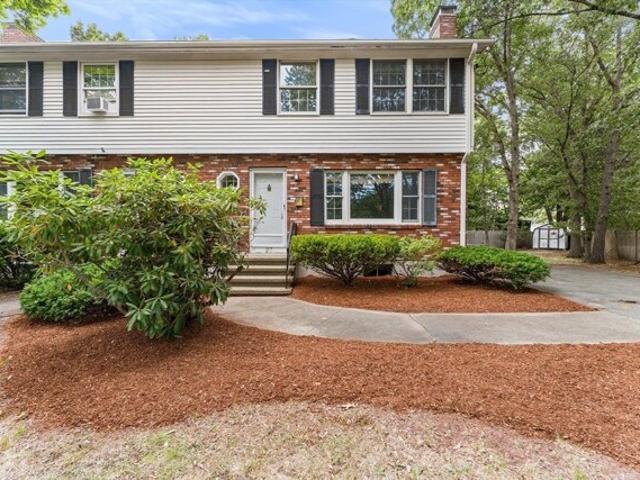 Condo for sale in Dedham, Massachusetts