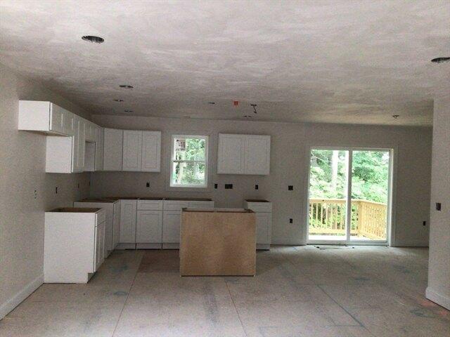 Condo for sale in Holbrook, Massachusetts