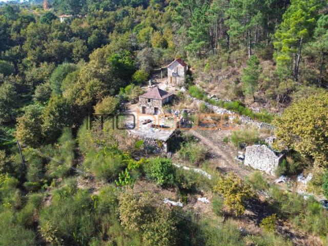 Quinta venda em Paços de Gaiolo, Porto