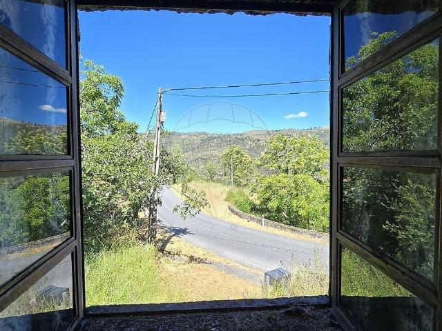 Quinta venda em Famalicão, Guarda