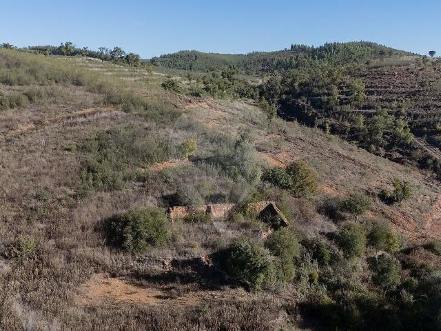 Quinta venda em Corgo de Água, Odemira