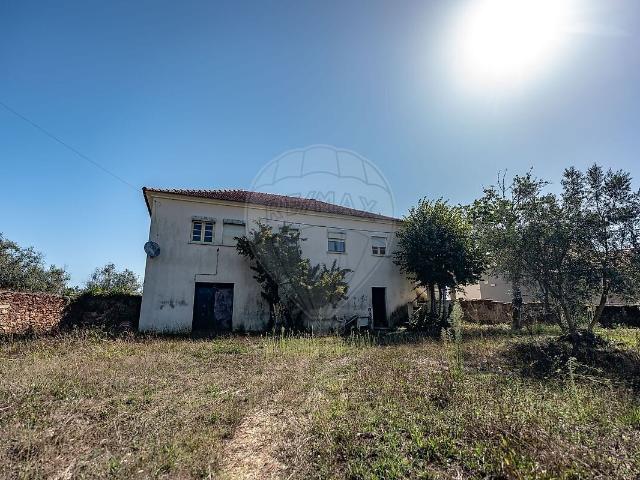 Quinta venda em Mortágua, Vale de Remígio, Cortegaça e Almaça, Mortágua
