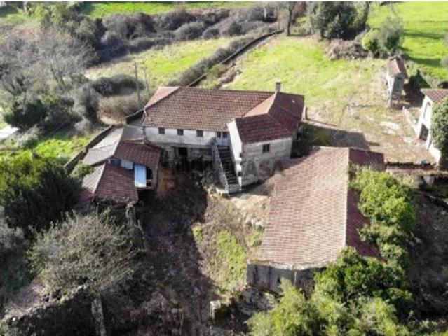 Casa venda em Parada Do Bouro, Braga