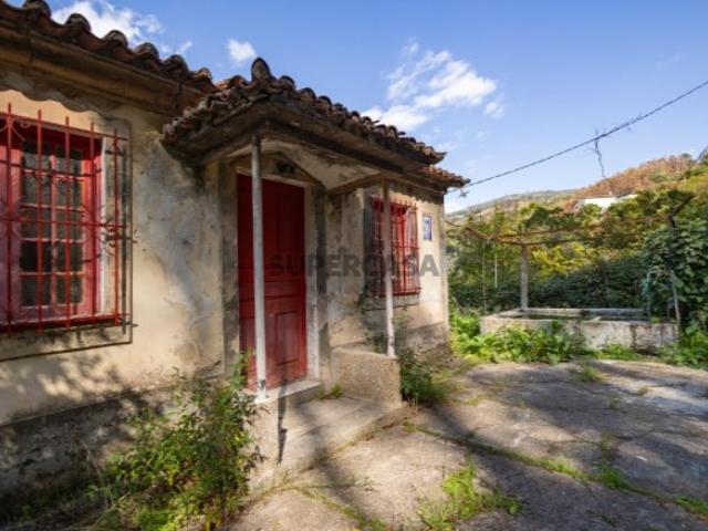 Casa venda em Várzea, Souselo