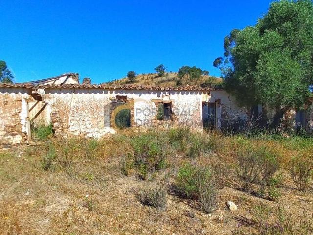 Vivenda venda em São Bartolomeu De Messines, Faro