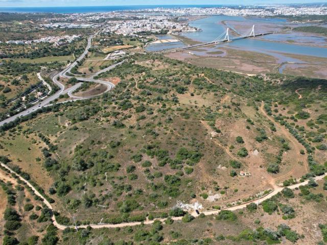 Vivenda venda em Estômbar, Faro