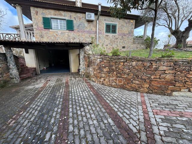 Quinta venda em Matela, Bragança