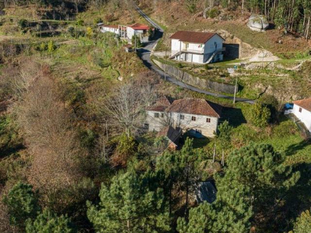Vivenda venda em Caçarilhe e Infesta, Celorico de Basto
