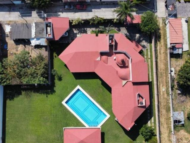 Quinta con 2500 m² superficie de terreno, 12 habitaciones en venta en Yautepec Centro