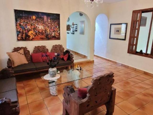 Quinta con hermosa vegetación para disfrutar o desarrollar