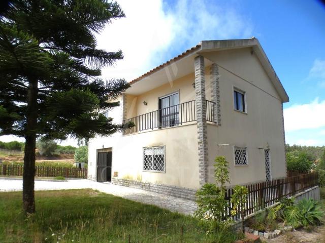 Vivenda venda em Bombarral, Leiria