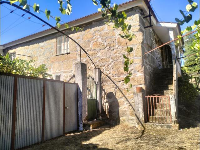 Quinta venda em Nespreira de Mundão, Viseu