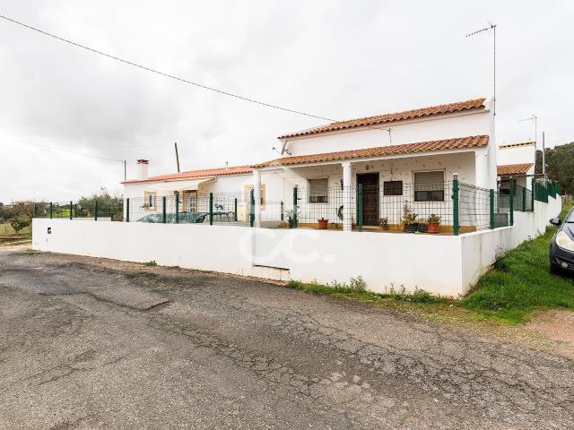 Quinta venda em Évora