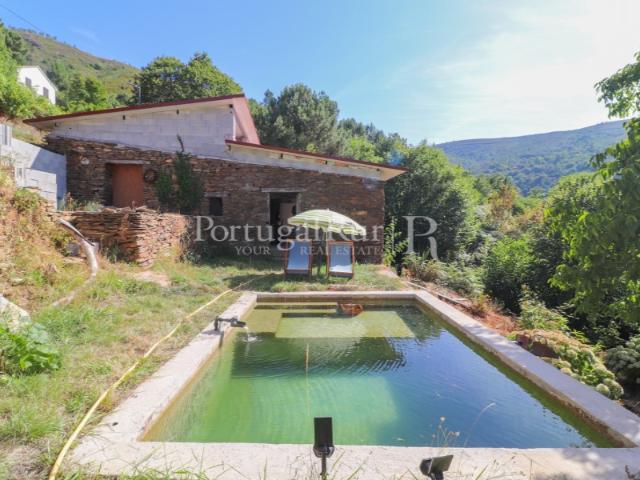 Quinta venda em Sazes da Beira, Seia