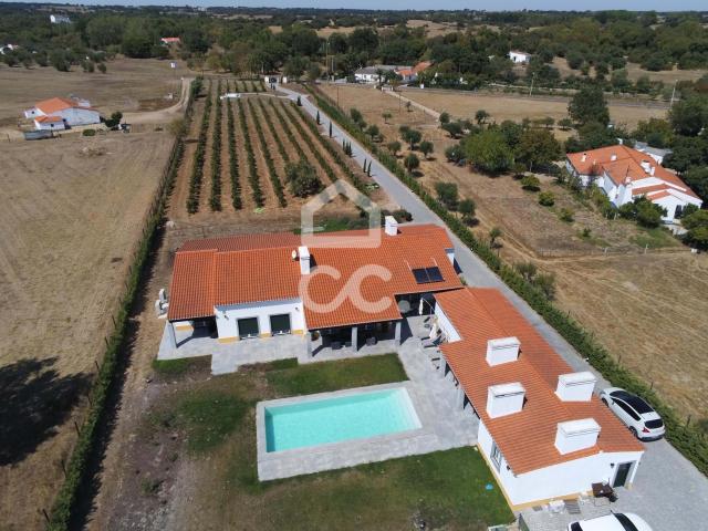 Quinta venda em Évora