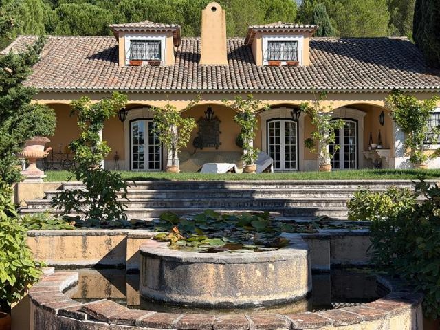 Quinta venda em Azeitão (São Lourenço e São Simão), Setúbal