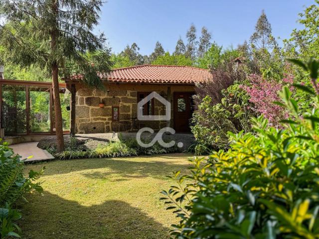 Casa venda em Quinta do Seixal, Couto Do Mosteiro