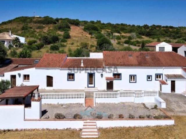 Casa venda em Vila Do Bispo, Barão de São Miguel