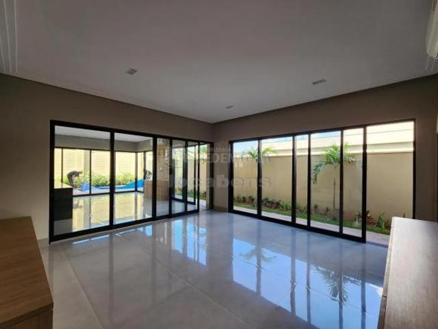 Casa venda em Região Imediata de São José do Rio Preto, Região Metropolitana de São José do Rio Preto