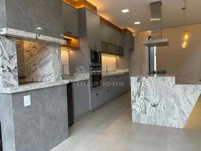 Casa venda em Região Imediata de São José do Rio Preto, Região Metropolitana de São José do Rio Preto