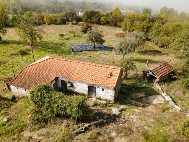 Quinta venda em Rosém, Avessadas
