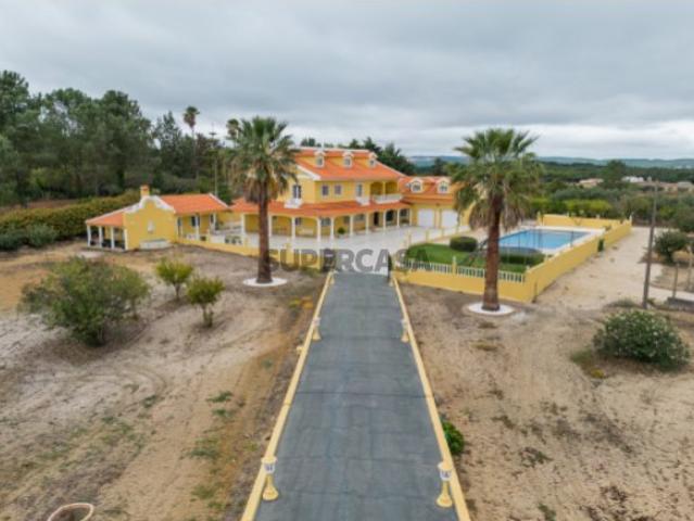 Casa venda em Casais das Amarelas, Azambuja
