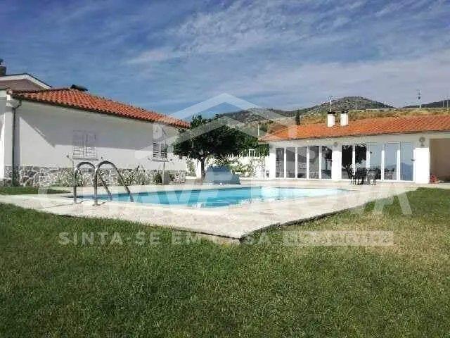 Casa venda em Mirandela, Bragança