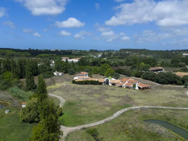 Quinta venda em Casal da Avarela, Óbidos