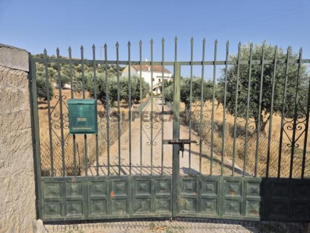 Casa venda em Ourique, Loteamento da Vinha da Caçoleta