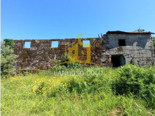 Casa venda em Parada Do Bouro, Braga