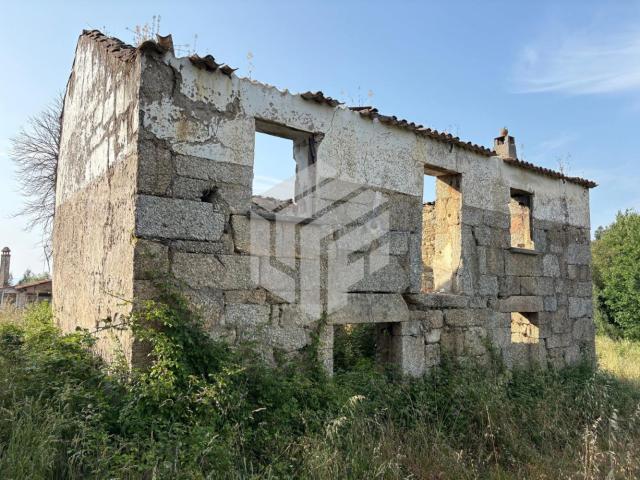 Casa venda em Percelada, Tábua