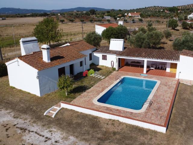 Quinta venda em Redondo, Évora