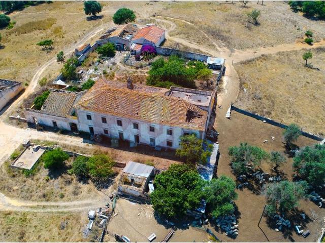 Quinta venda em Albufeira e Olhos de Água, Albufeira