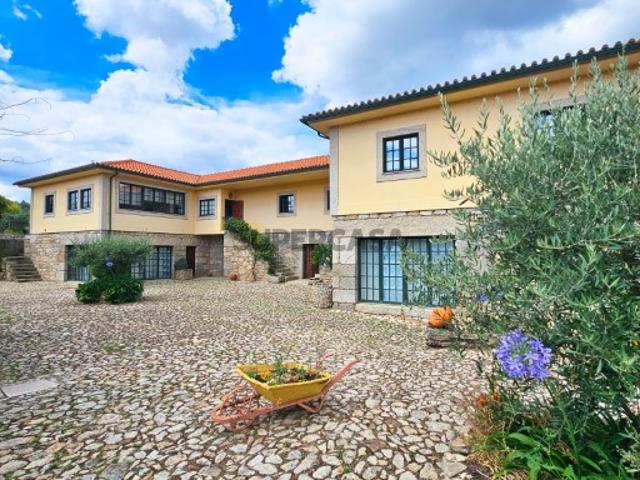 Casa venda em Gouviães, Tarouca