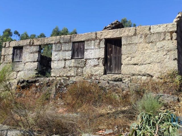 Casa venda em Marecos, Porto
