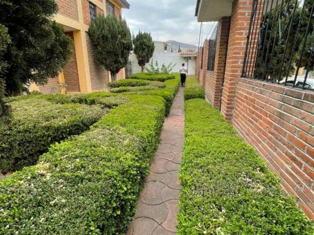 Quinta en Teotihuacan, departamento en PB, areas verdes, 3 pisos
