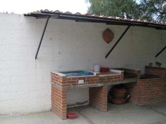 Quinta en Teotihuacan, departamento en PB, areas verdes, 3 pisos