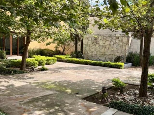 Quinta en venta, 2798 m² superficie de terreno, El Uro, Carretera Nacional, Nuevo León, México