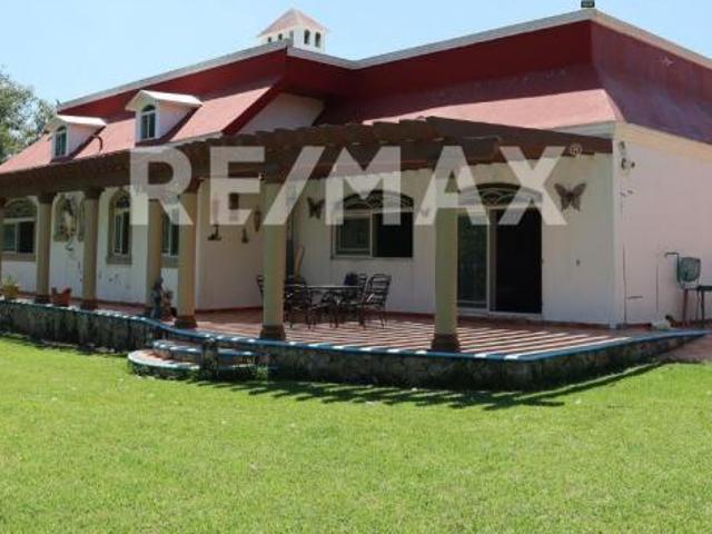 Quinta en Venta en Bosques de La Silla, Juárez 4